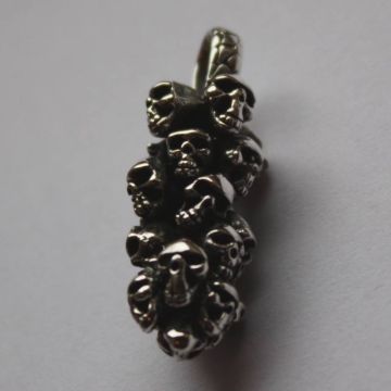 Skulltraube Anhänger Sterlingsilber