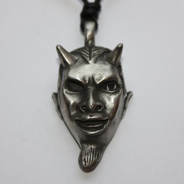 Devil Anhänger