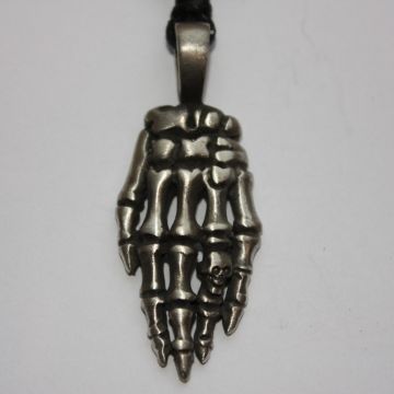 SKull Hand Anhänger